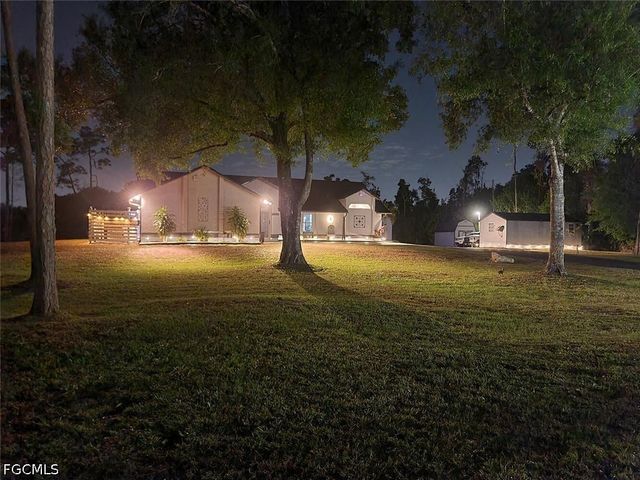 12206 Honeysuckle RD, Fort Myers, FL 33966