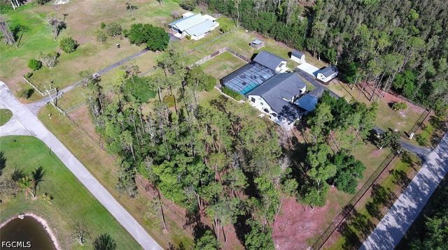 12206 Honeysuckle RD, Fort Myers, FL 33966