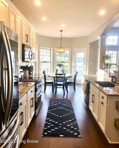 2100 Carabiner Way, Louisville, KY 40245