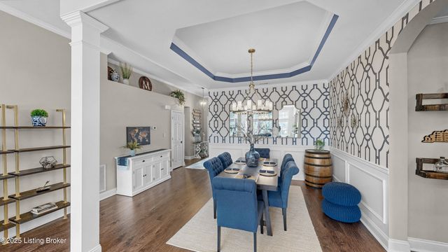 2100 Carabiner Way, Louisville, KY 40245