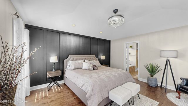 2100 Carabiner Way, Louisville, KY 40245