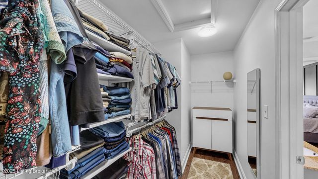 2100 Carabiner Way, Louisville, KY 40245