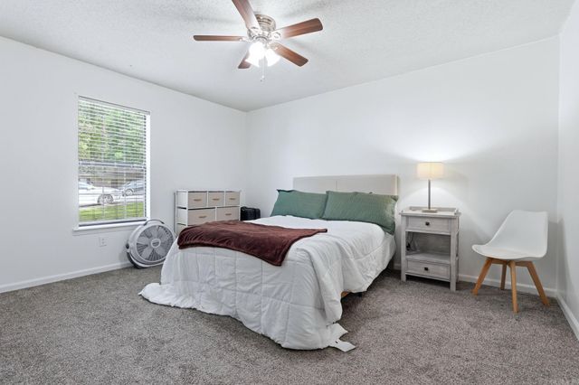 38 Point West Circle, Little Rock, AR 72211