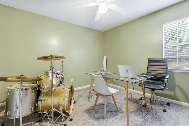 38 Point West Circle, Little Rock, AR 72211