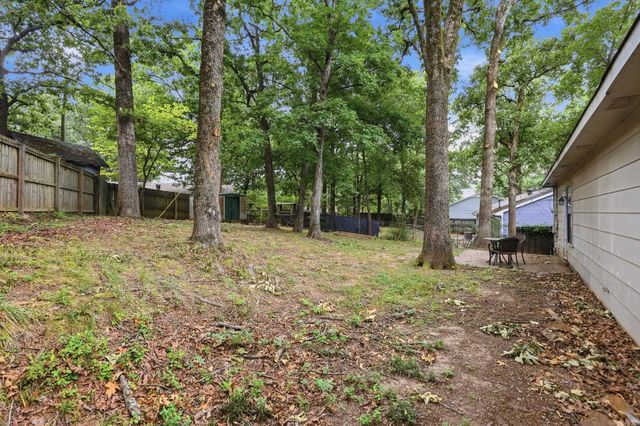 38 Point West Circle, Little Rock, AR 72211