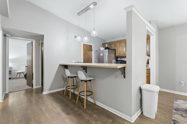 38 Point West Circle, Little Rock, AR 72211