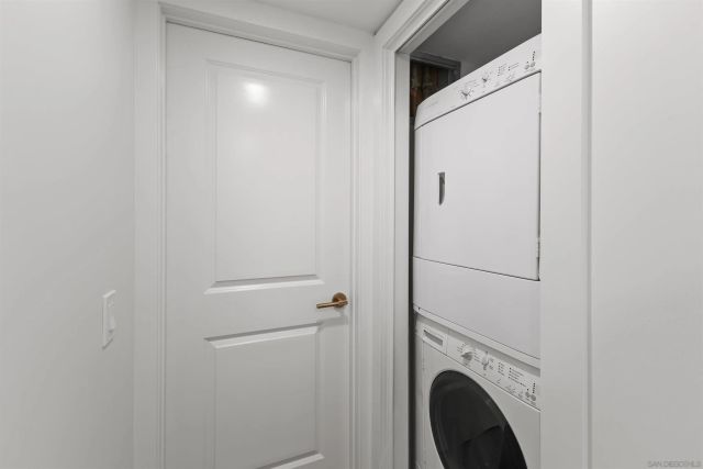 230 W Laurel St 502, San Diego, CA 92101