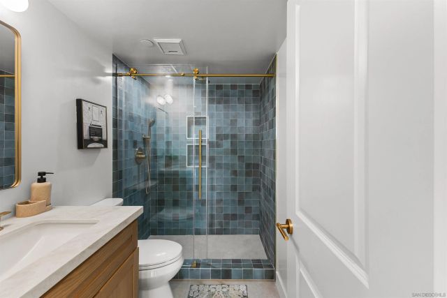 230 W Laurel St 502, San Diego, CA 92101