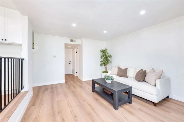 903 Paseo Grande, Duarte, CA 91010