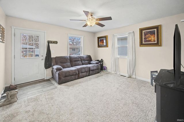 907 Rowe Street, Frankfort, IN 46041