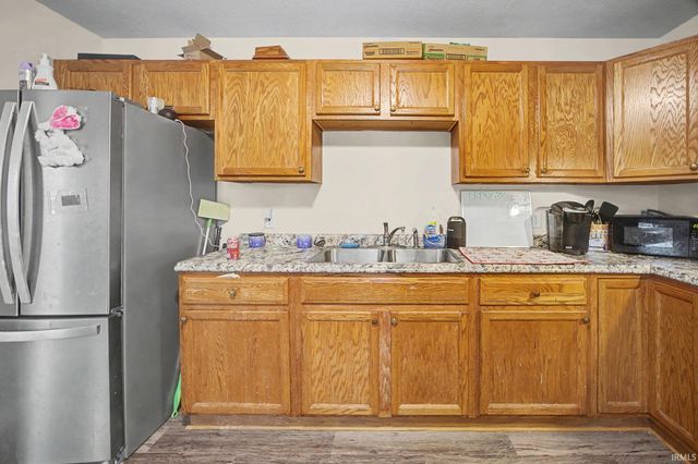 907 Rowe Street, Frankfort, IN 46041