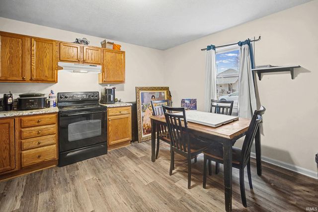 907 Rowe Street, Frankfort, IN 46041