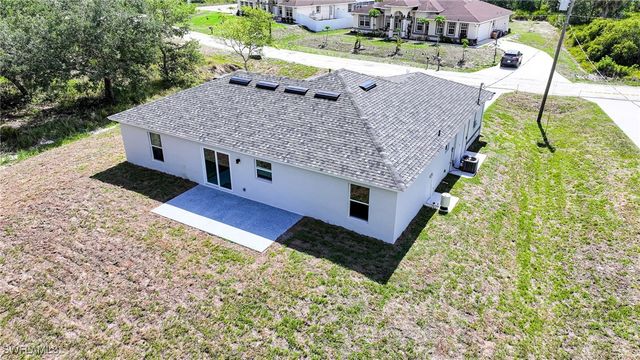 1895 Weldon AVE, Lehigh Acres, FL 33972