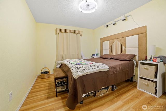 25527 151 Place SE, Covington, WA 98042