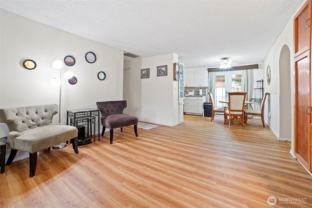 25527 151 Place SE, Covington, WA 98042