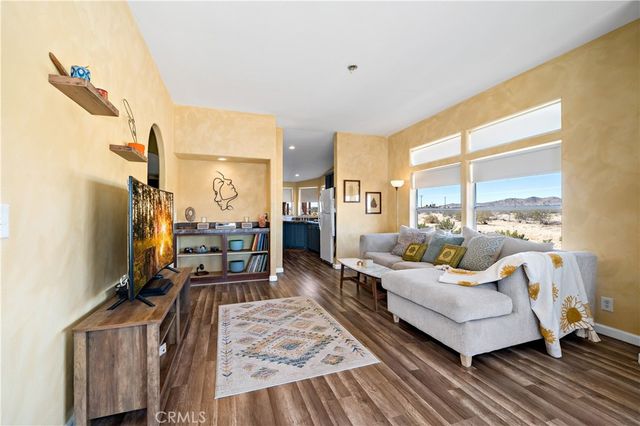 61375 Leslie Lane, Landers, CA 92285