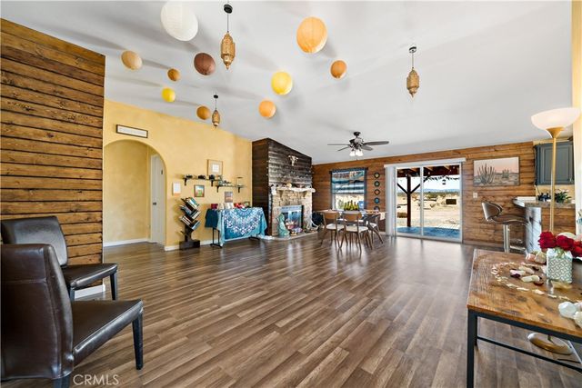 61375 Leslie Lane, Landers, CA 92285