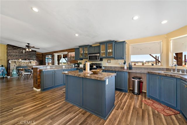 61375 Leslie Lane, Landers, CA 92285