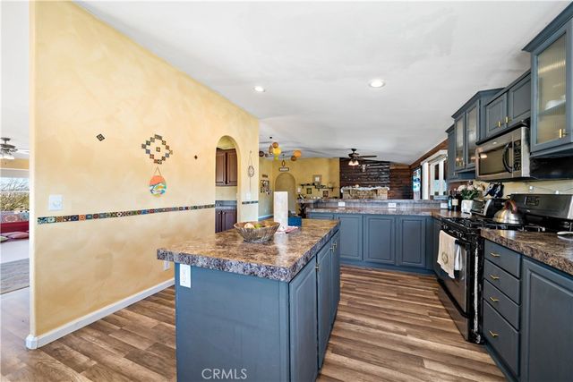 61375 Leslie Lane, Landers, CA 92285