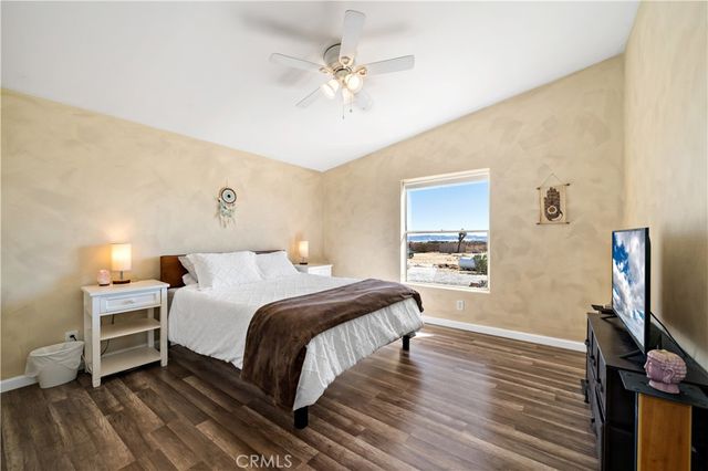 61375 Leslie Lane, Landers, CA 92285