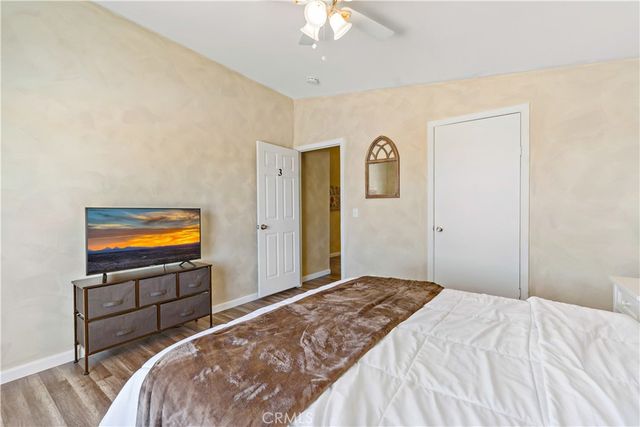 61375 Leslie Lane, Landers, CA 92285