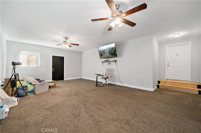 61375 Leslie Lane, Landers, CA 92285