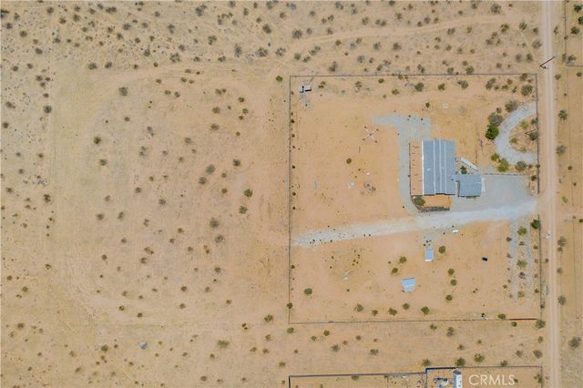 61375 Leslie Lane, Landers, CA 92285