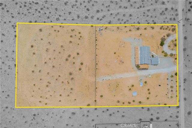 61375 Leslie Lane, Landers, CA 92285