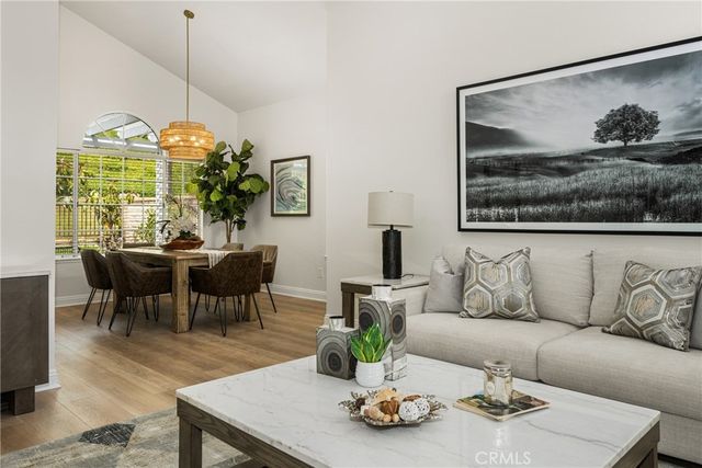 21091 Kensington, Lake Forest, CA 92630