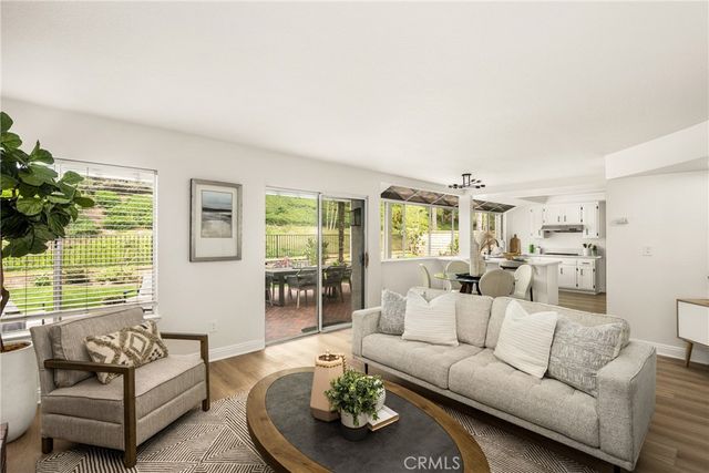 21091 Kensington, Lake Forest, CA 92630