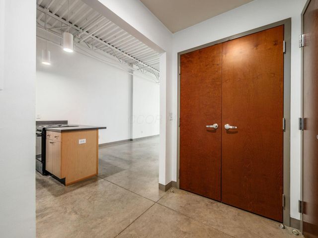 769 N High Street, R303, Columbus, OH 43215