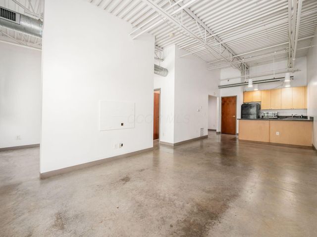 769 N High Street, R303, Columbus, OH 43215