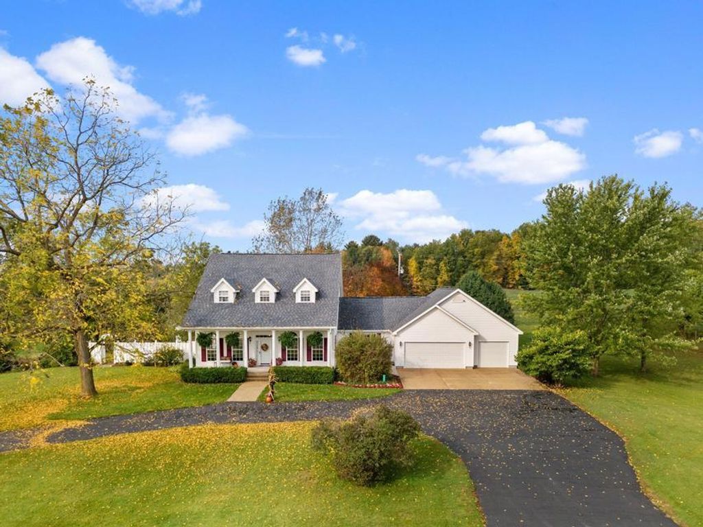 20481 Northland Drive, Paris, MI 49338