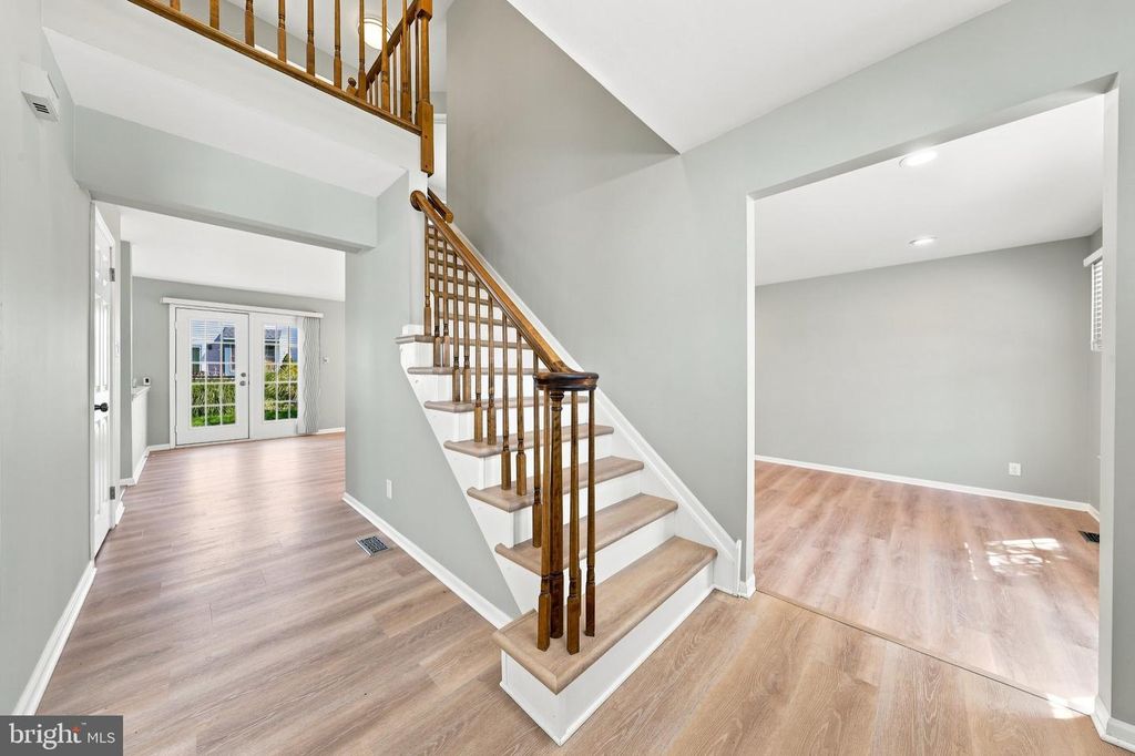 16 KENSINGTON DR, MOUNT HOLLY, NJ 08060 — photo 5