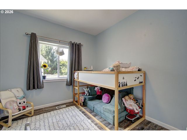 33940 Se ERIKA Ct, Scappoose, OR 97056