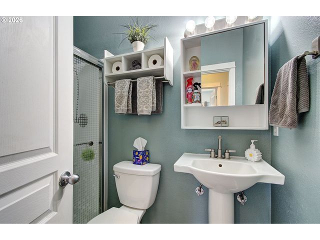33940 Se ERIKA Ct, Scappoose, OR 97056
