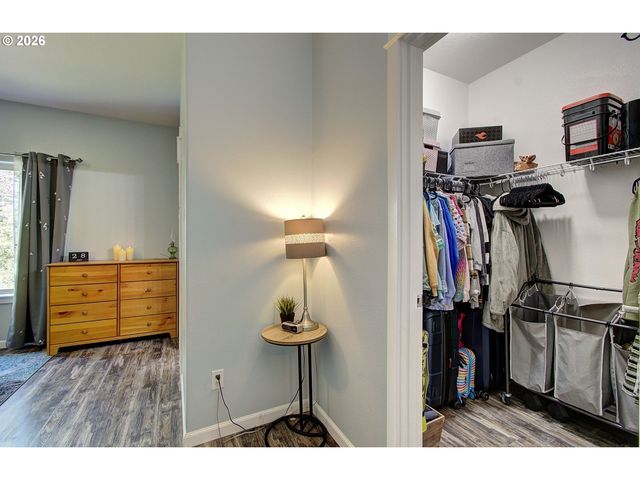 33940 Se ERIKA Ct, Scappoose, OR 97056