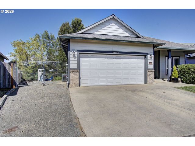 33940 Se ERIKA Ct, Scappoose, OR 97056