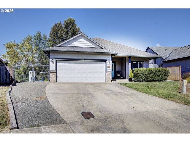 33940 Se ERIKA Ct, Scappoose, OR 97056