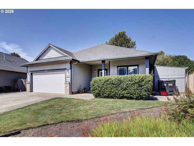 33940 Se ERIKA Ct, Scappoose, OR 97056
