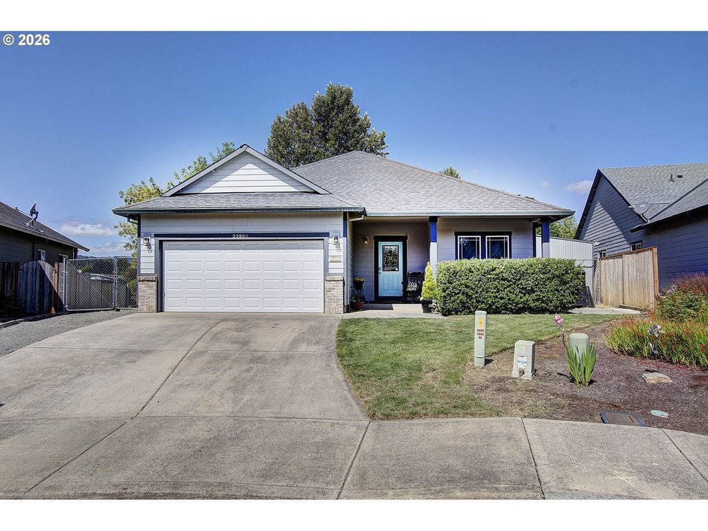 33940 Se ERIKA Ct, Scappoose, OR 97056