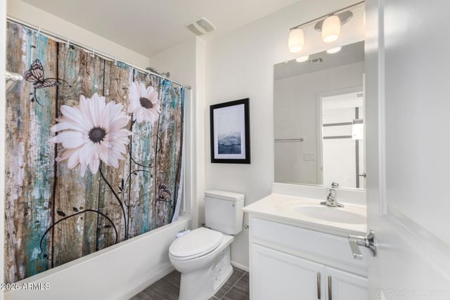 1250 N ABBEY Lane 209, Chandler, AZ 85226