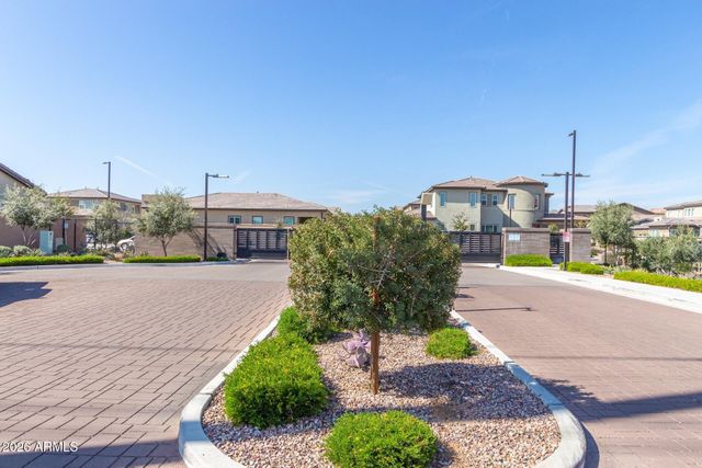 1250 N ABBEY Lane 209, Chandler, AZ 85226