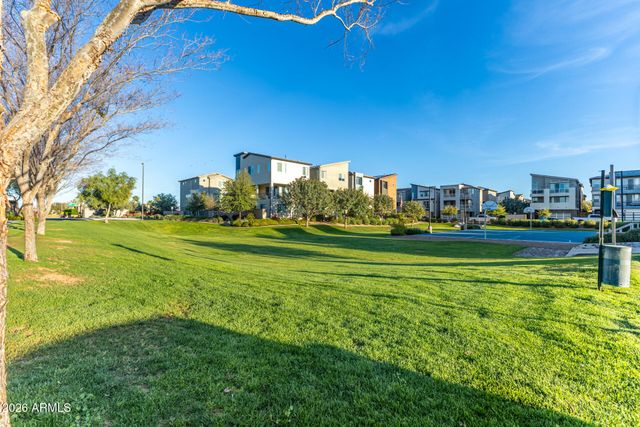 1250 N ABBEY Lane 209, Chandler, AZ 85226