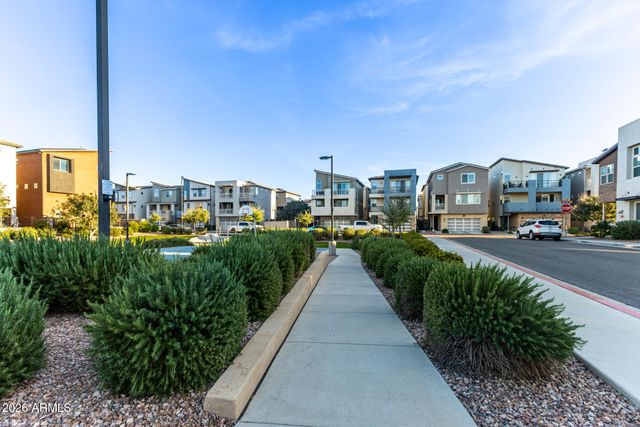 1250 N ABBEY Lane 209, Chandler, AZ 85226