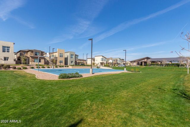 1250 N ABBEY Lane 209, Chandler, AZ 85226