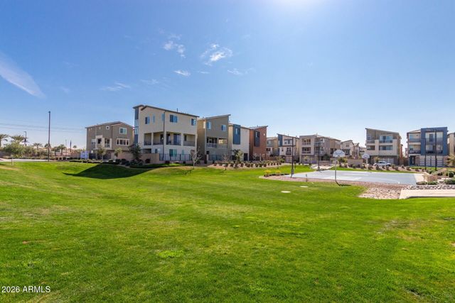 1250 N ABBEY Lane 209, Chandler, AZ 85226