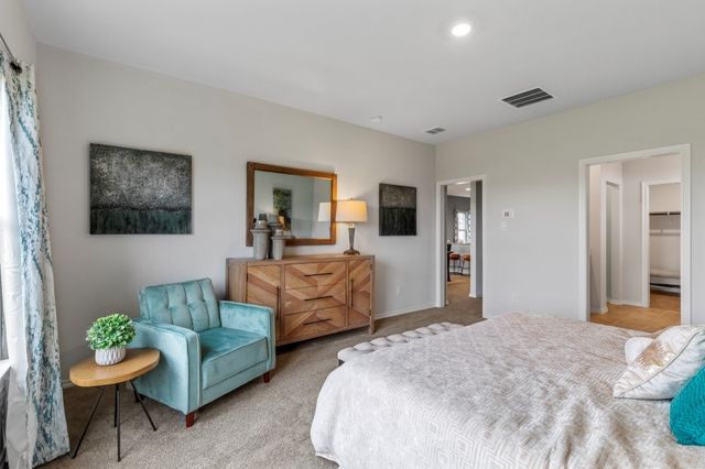 637 SHADED GROVE Drive, Denton, TX 76249
