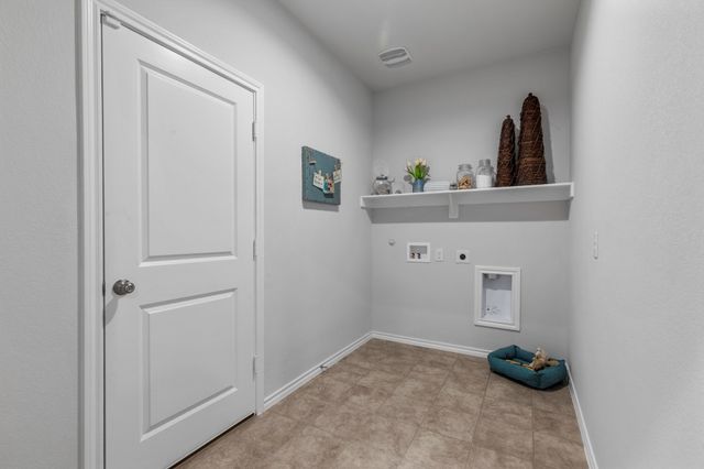 637 SHADED GROVE Drive, Denton, TX 76249