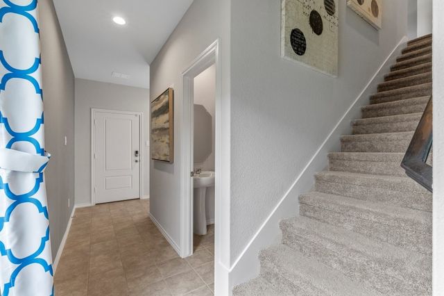 637 SHADED GROVE Drive, Denton, TX 76249